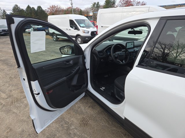 New 2026 Ford Escape Active w/ Cold Weather Package AWD/4WD image 11