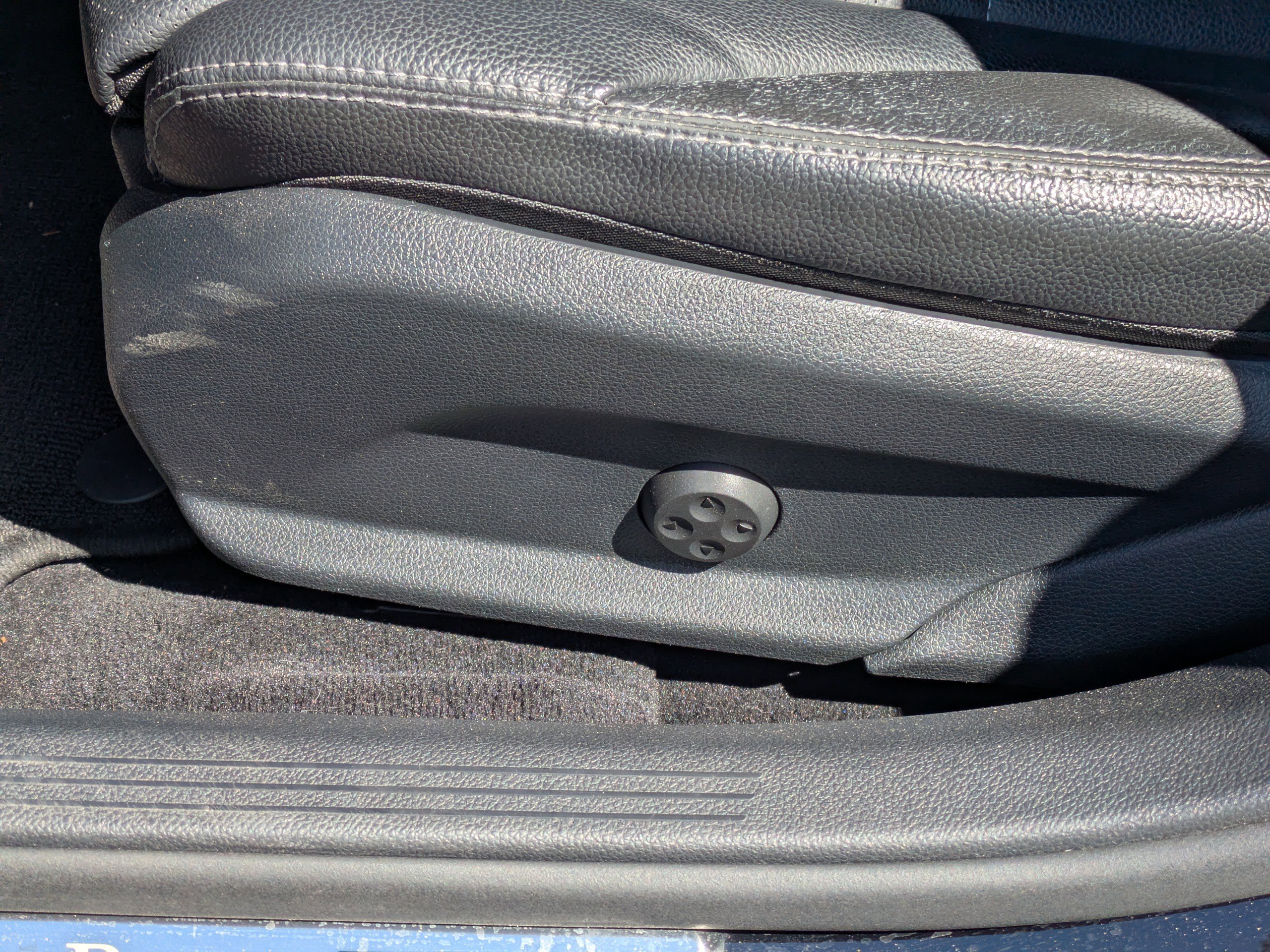 Certified 2019 Mercedes-Benz C 300 Sedan image 25