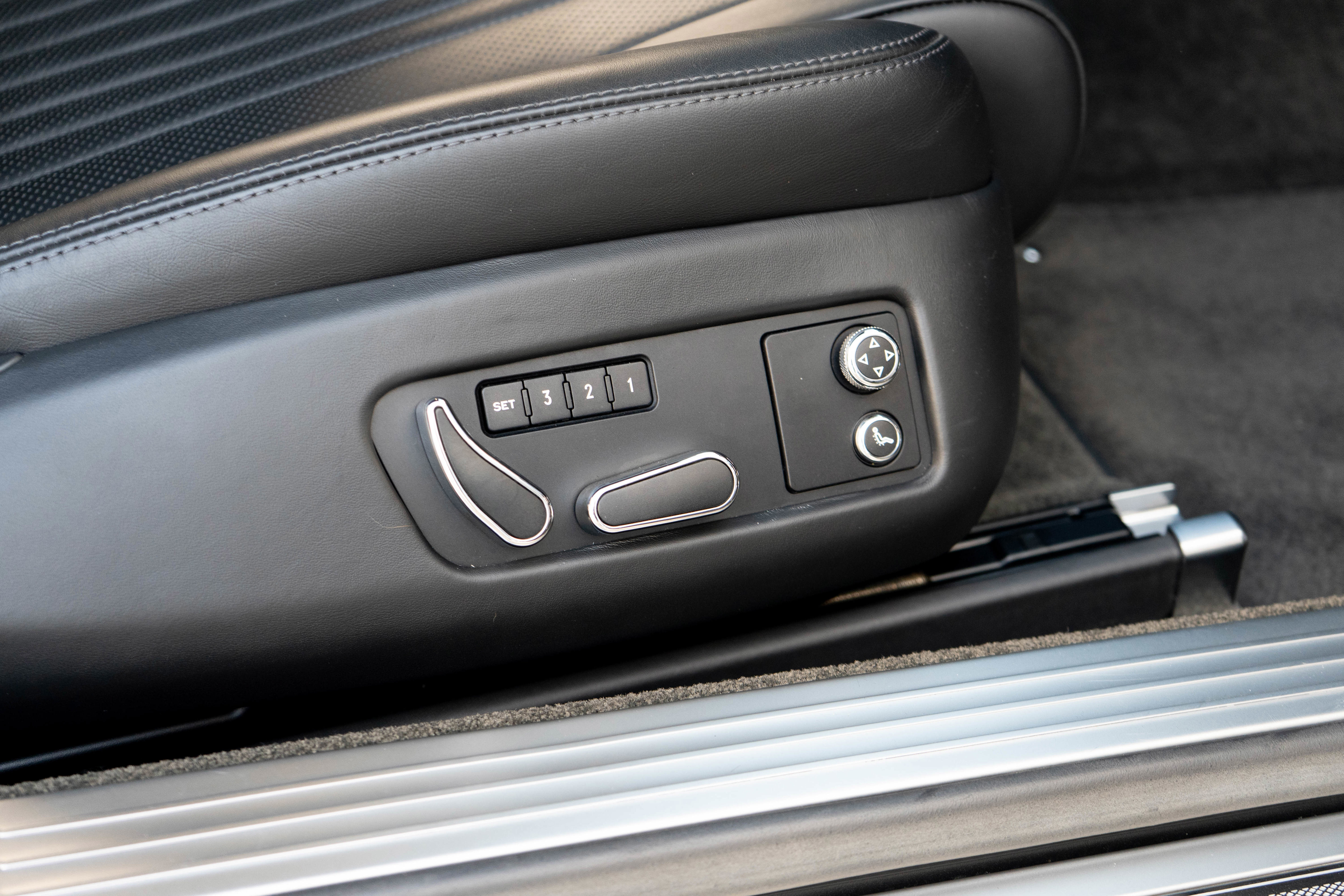 Used 2016 Bentley Continental GT AWD/4WD image 30