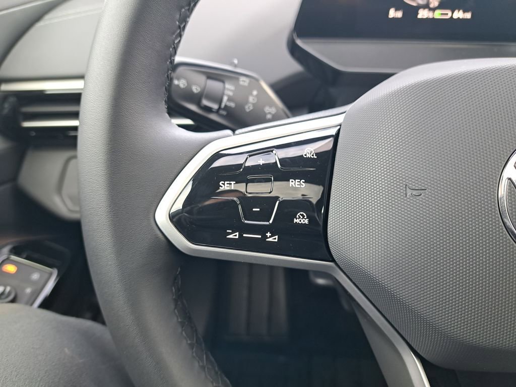 New 2026 Volkswagen ID.4 Pro S Plus image 29