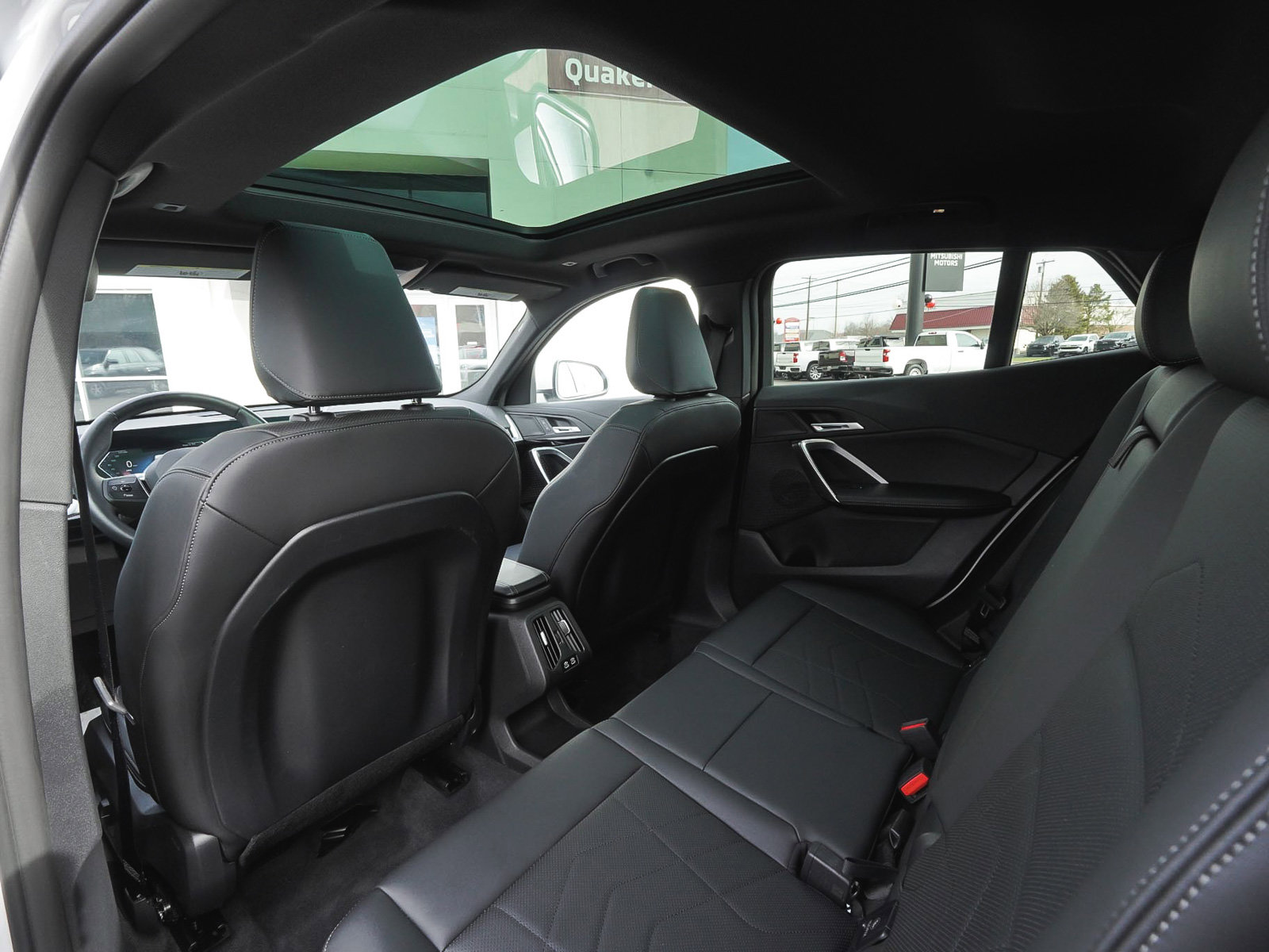 Used 2025 BMW X2 xDrive28i image 33