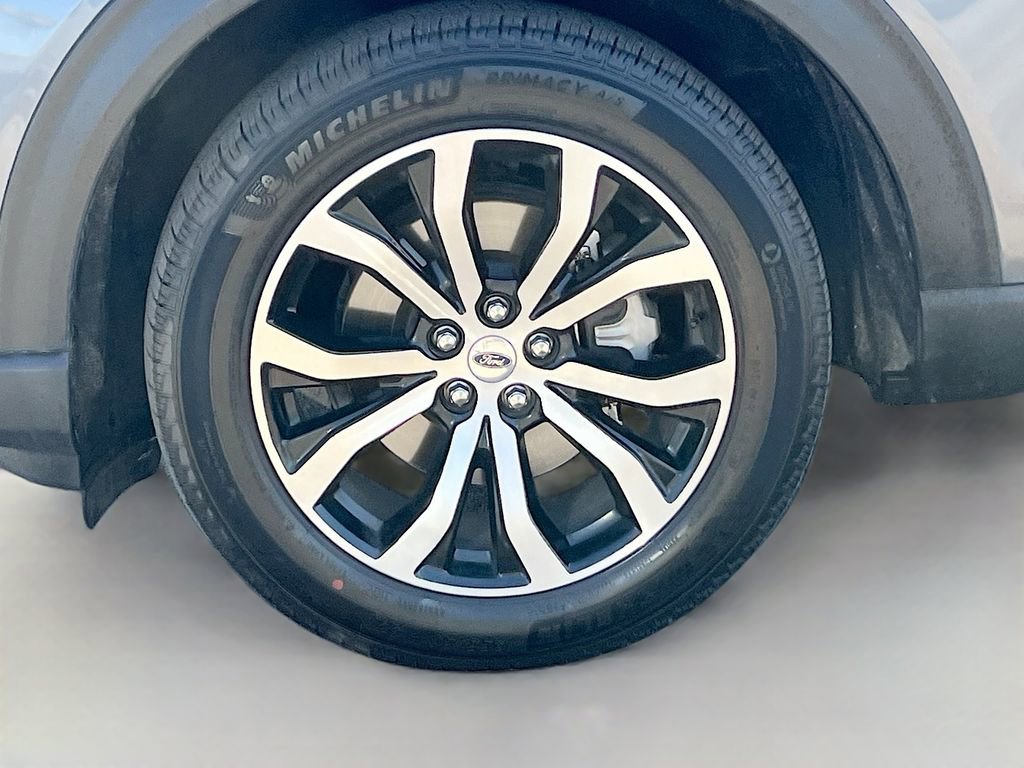 Used 2025 Ford Explorer ST-Line AWD/4WD image 32