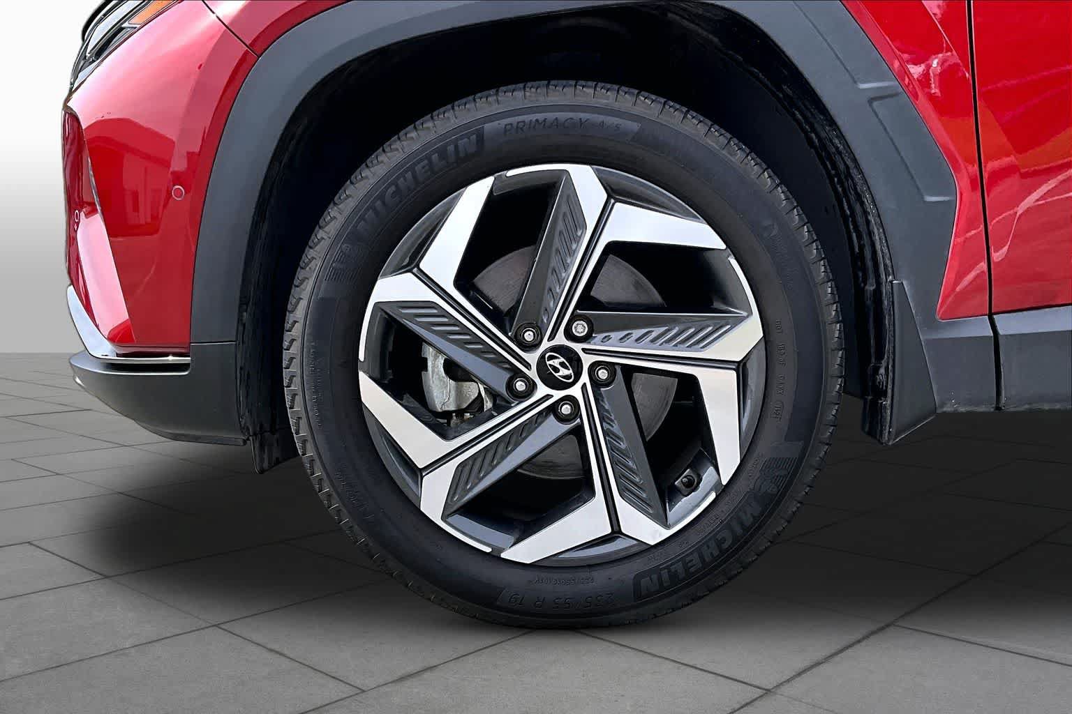 Used 2024 Hyundai Tucson Limited AWD/4WD image 10