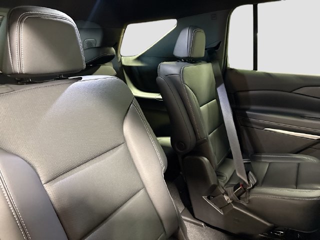 New 2026 Chevrolet Traverse LT FWD image 31