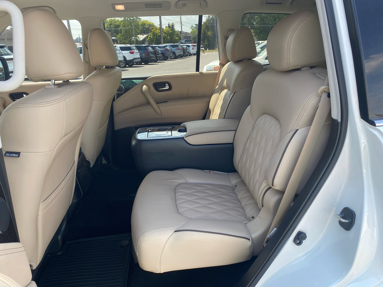 Used 2024 Nissan Armada Platinum w/ Captain's Chairs Package image 12