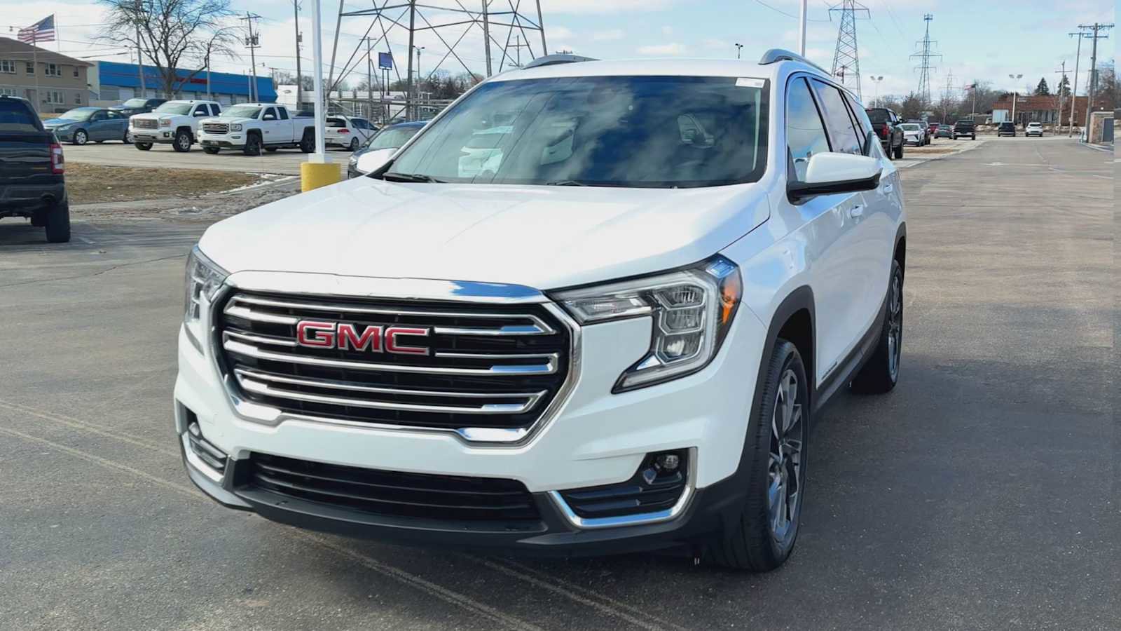 Certified 2024 GMC Terrain SLT w/ LPO, Floor Liner Package image 7