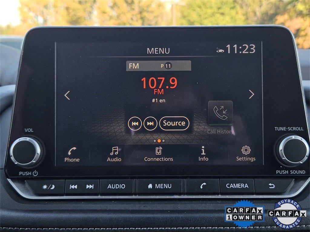 Used 2023 Nissan Rogue SV image 15