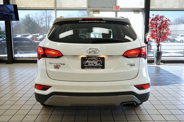 Used 2017 Hyundai Santa Fe Sport image 12