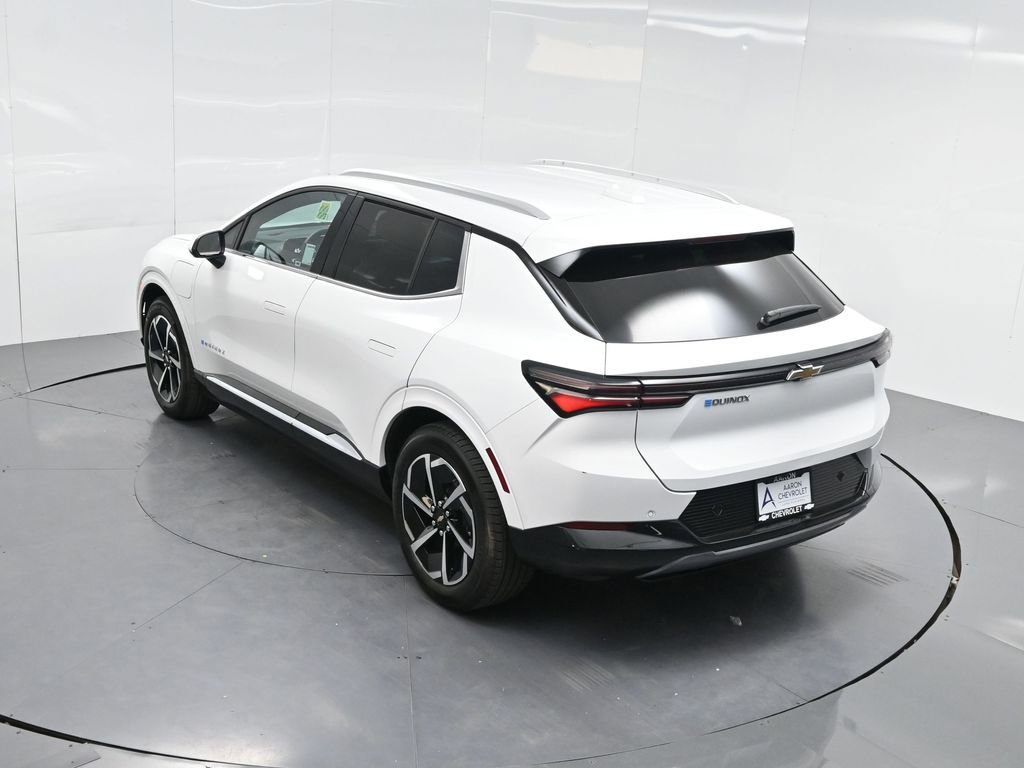 Used 2025 Chevrolet Equinox EV LT w/ Convenience Package image 53