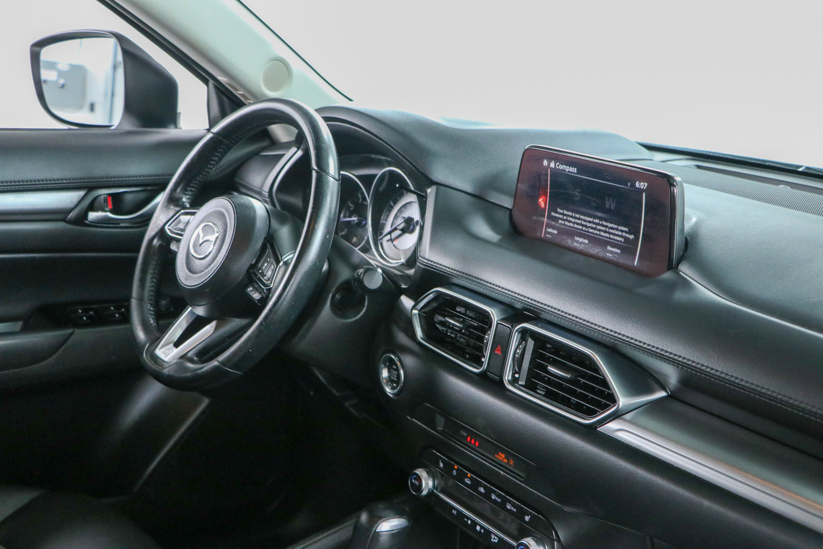 Used 2020 MAZDA CX-5 Touring FWD image 25