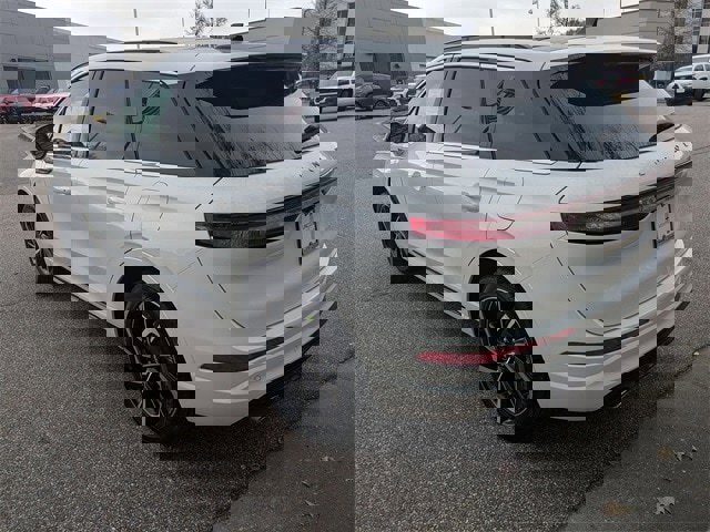 New 2026 Lincoln Corsair Grand Touring image 2