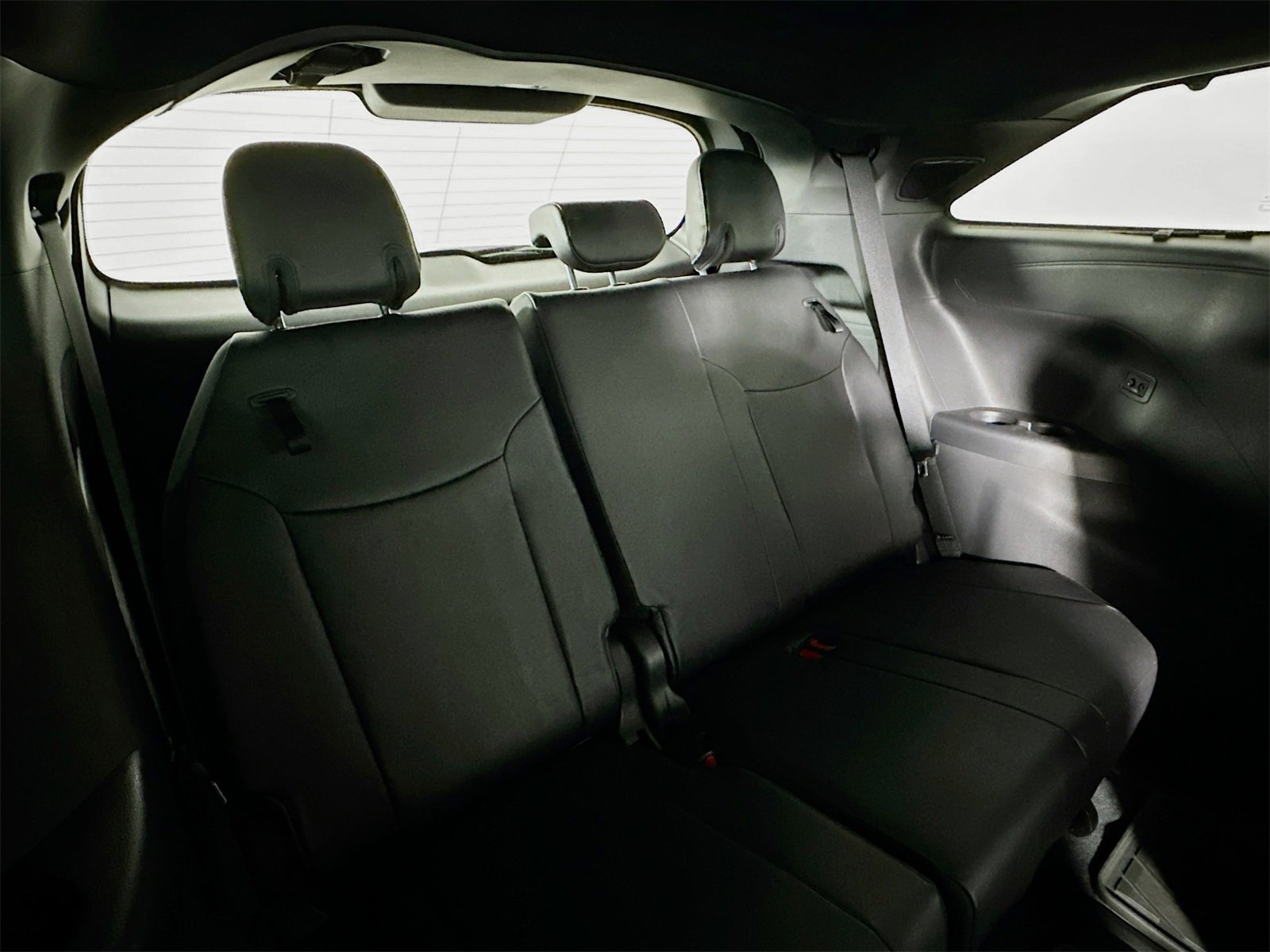 Used 2025 Toyota Sienna Limited image 30