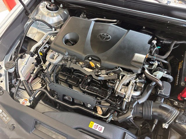 Used 2020 Toyota Camry LE w/ Carpet Mat Package FWD image 30