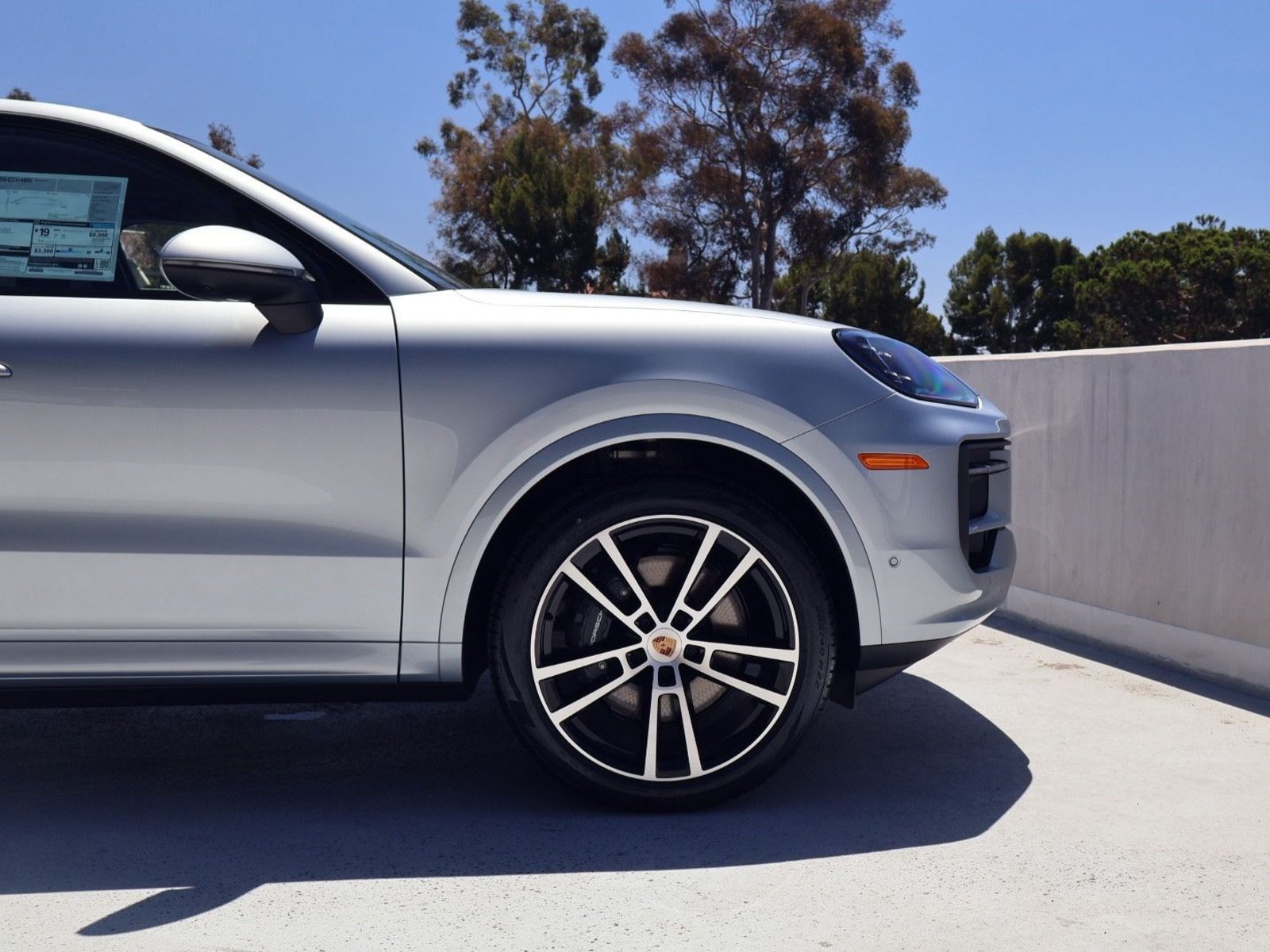 New 2026 Porsche Cayenne Coupe AWD/4WD image 11