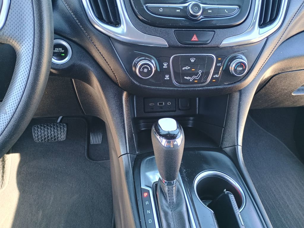 Used 2019 Chevrolet Equinox LT image 28