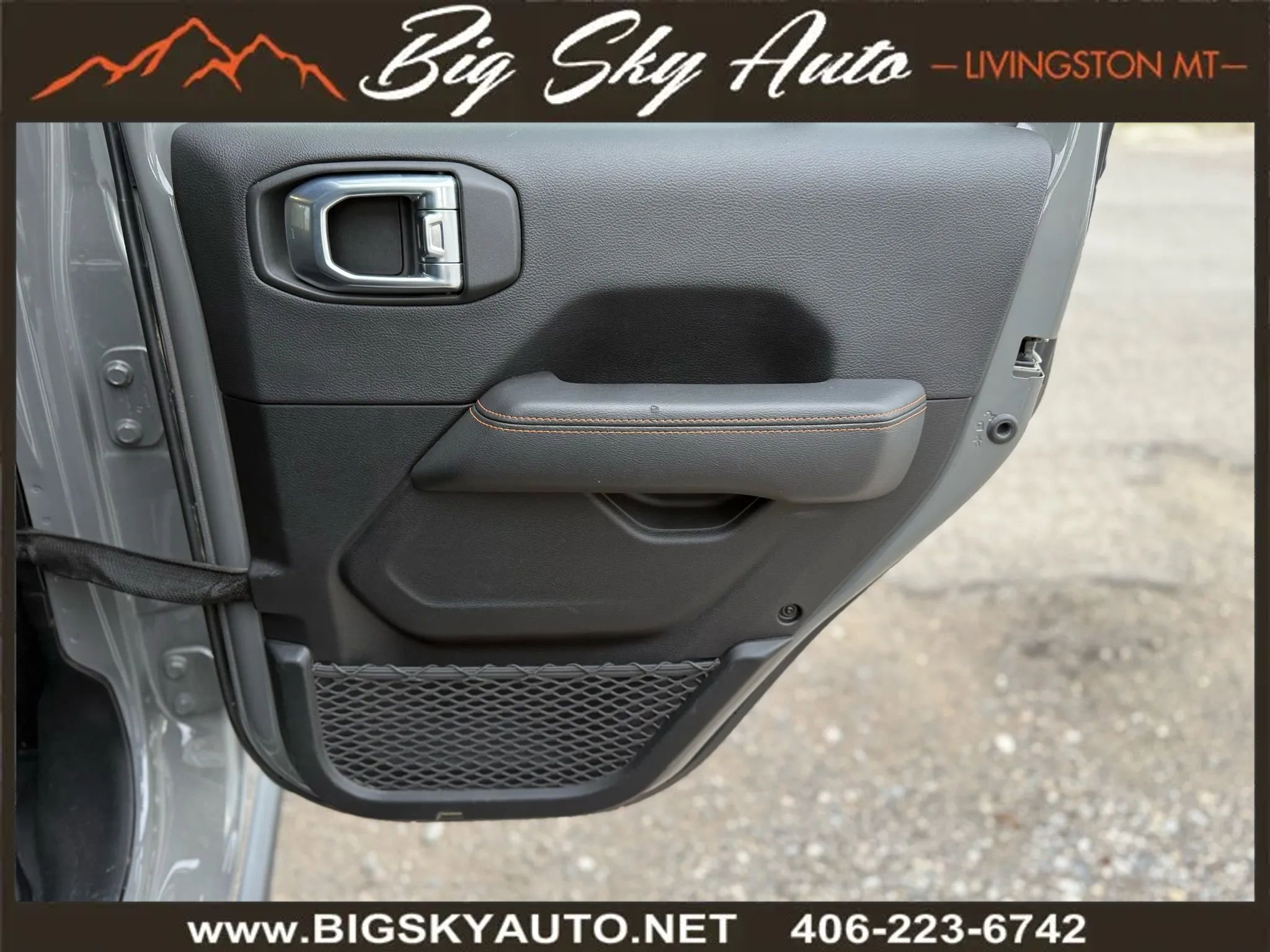 Used 2021 Jeep Gladiator Mojave w/ Uconnect 4C Nav & Sound Group image 22