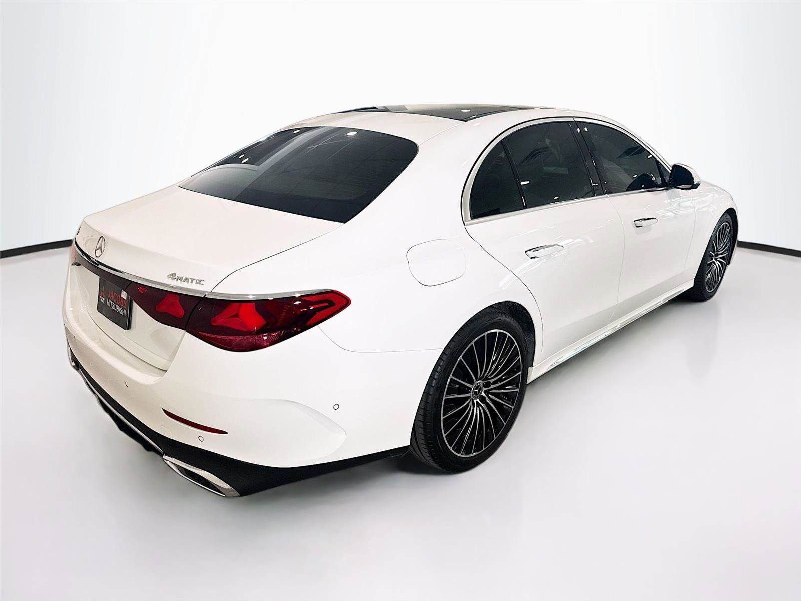 Used 2024 Mercedes-Benz E 350 4MATIC Sedan image 38