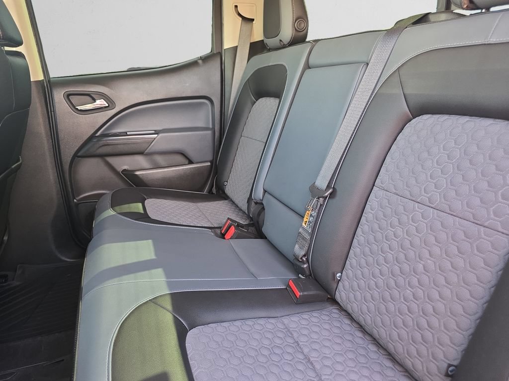 Used 2022 Chevrolet Colorado Z71 AWD/4WD image 15