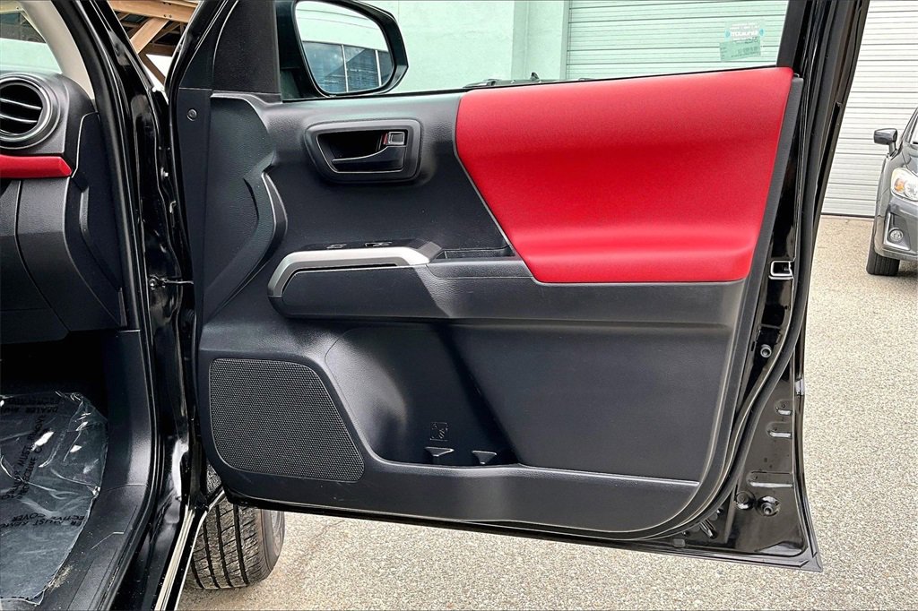 Used 2023 Toyota Tacoma SR5 image 29