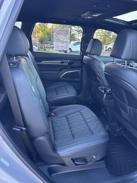 Used 2024 Kia Telluride EX X-Line image 13