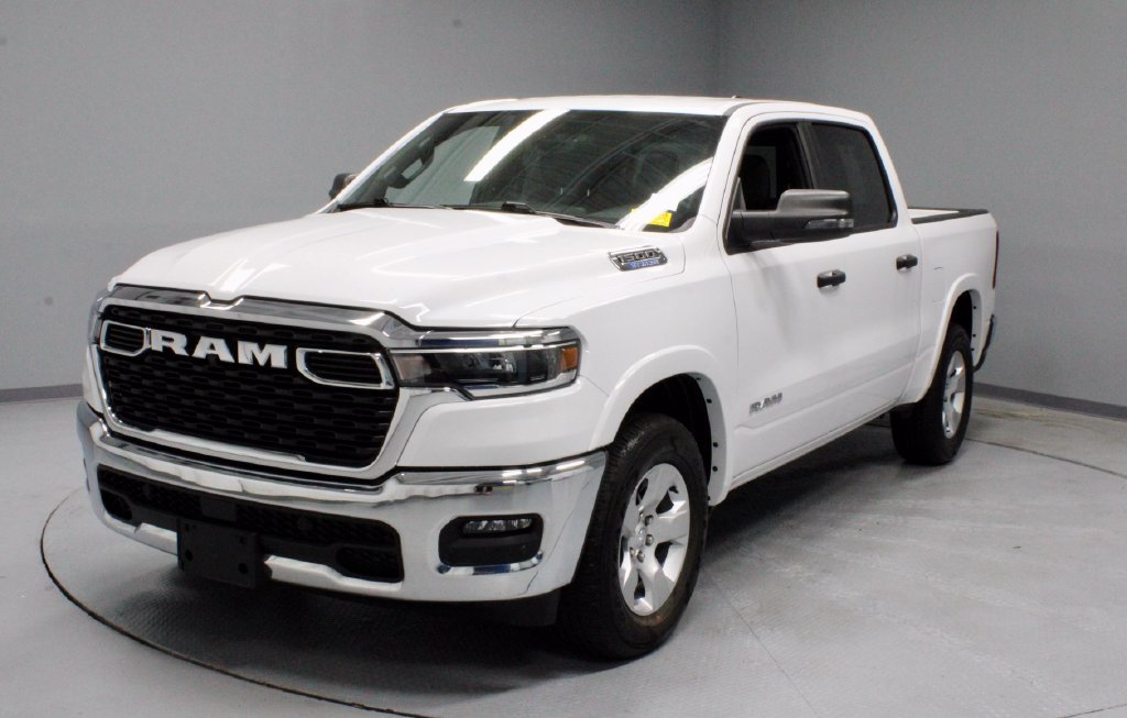 Used 2025 RAM 1500 Big Horn AWD/4WD image 7