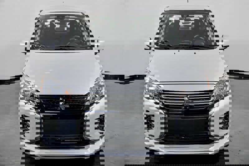 New 2024 Mitsubishi Mirage G4 ES image 3