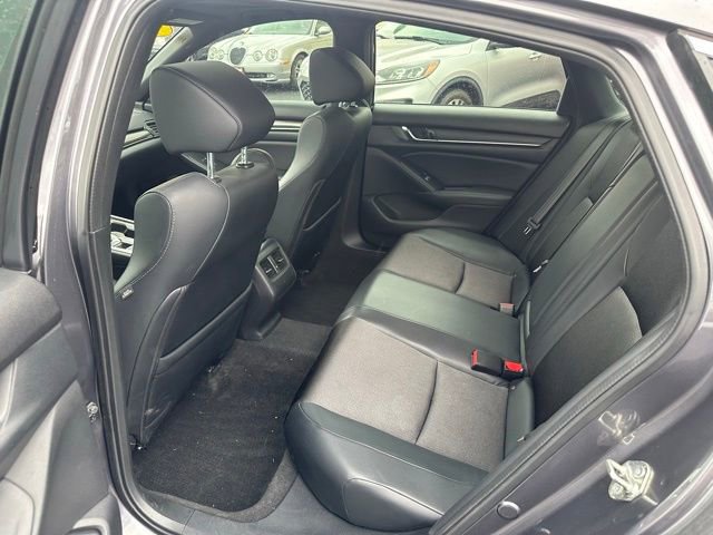Used 2018 Honda Accord Sport image 16
