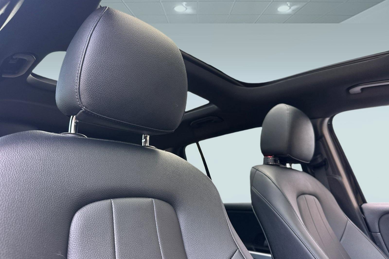 Certified 2024 Mercedes-Benz EQB 300 4MATIC image 15