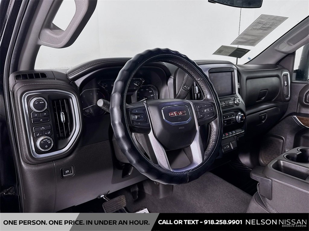 Used 2022 GMC Sierra 2500 SLE w/ Gooseneck/5TH Wheel Package image 9