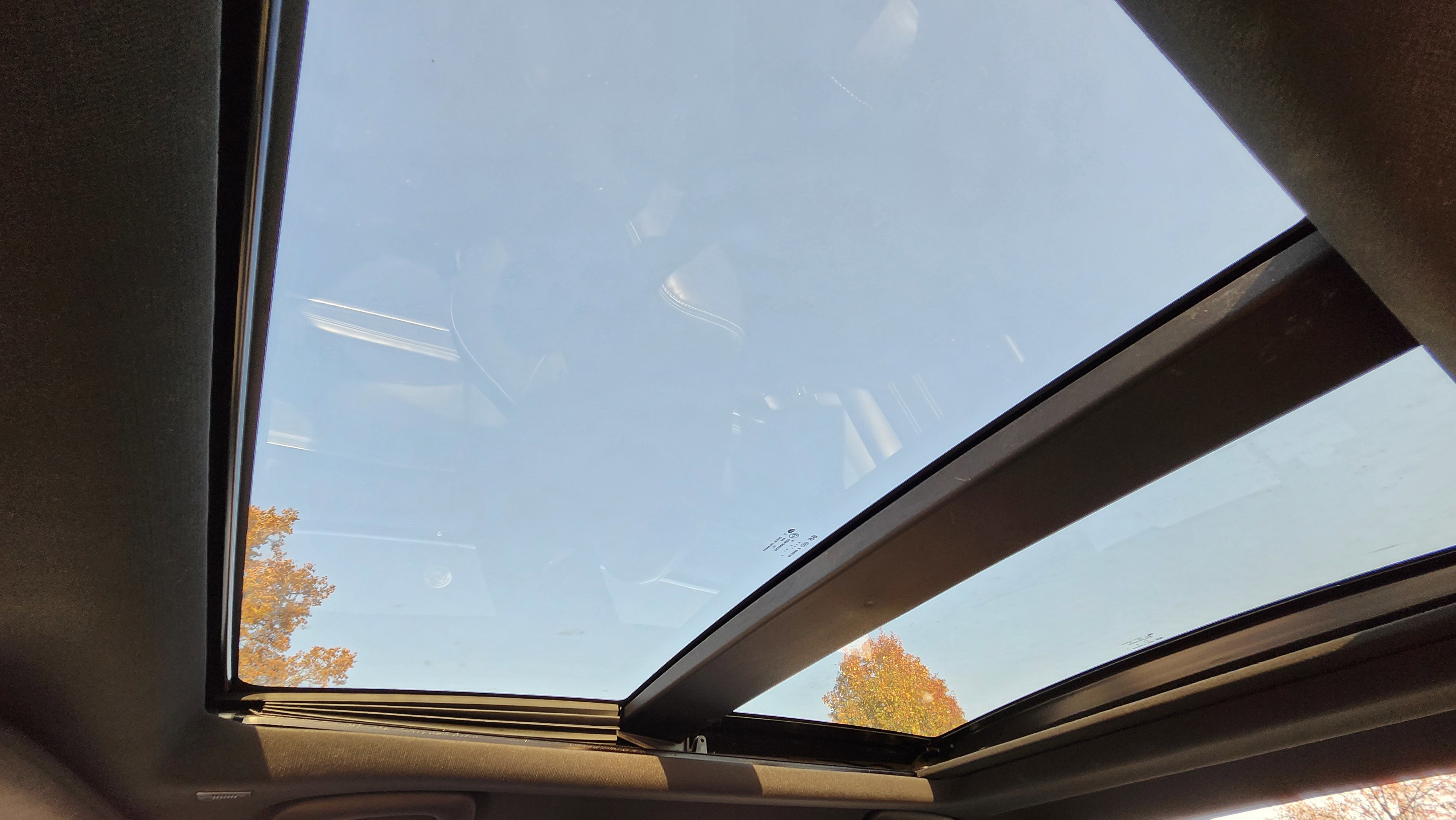 Used 2023 Chrysler 300 S image 2