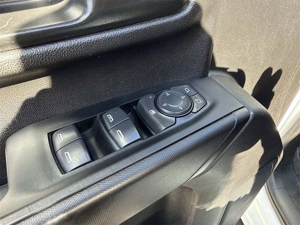 Used 2023 Chevrolet Silverado 2500 Custom w/ Custom Convenience Package image 12