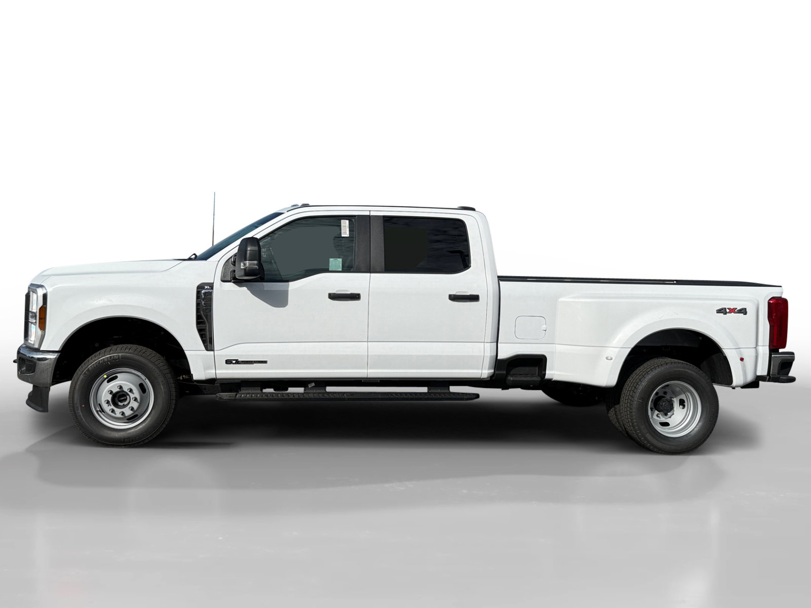 New 2026 Ford F350 XL image 2