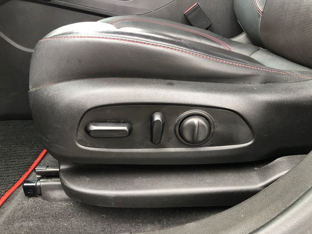 Used 2020 Chevrolet Blazer RS w/ LPO, Interior Luxury Package image 20