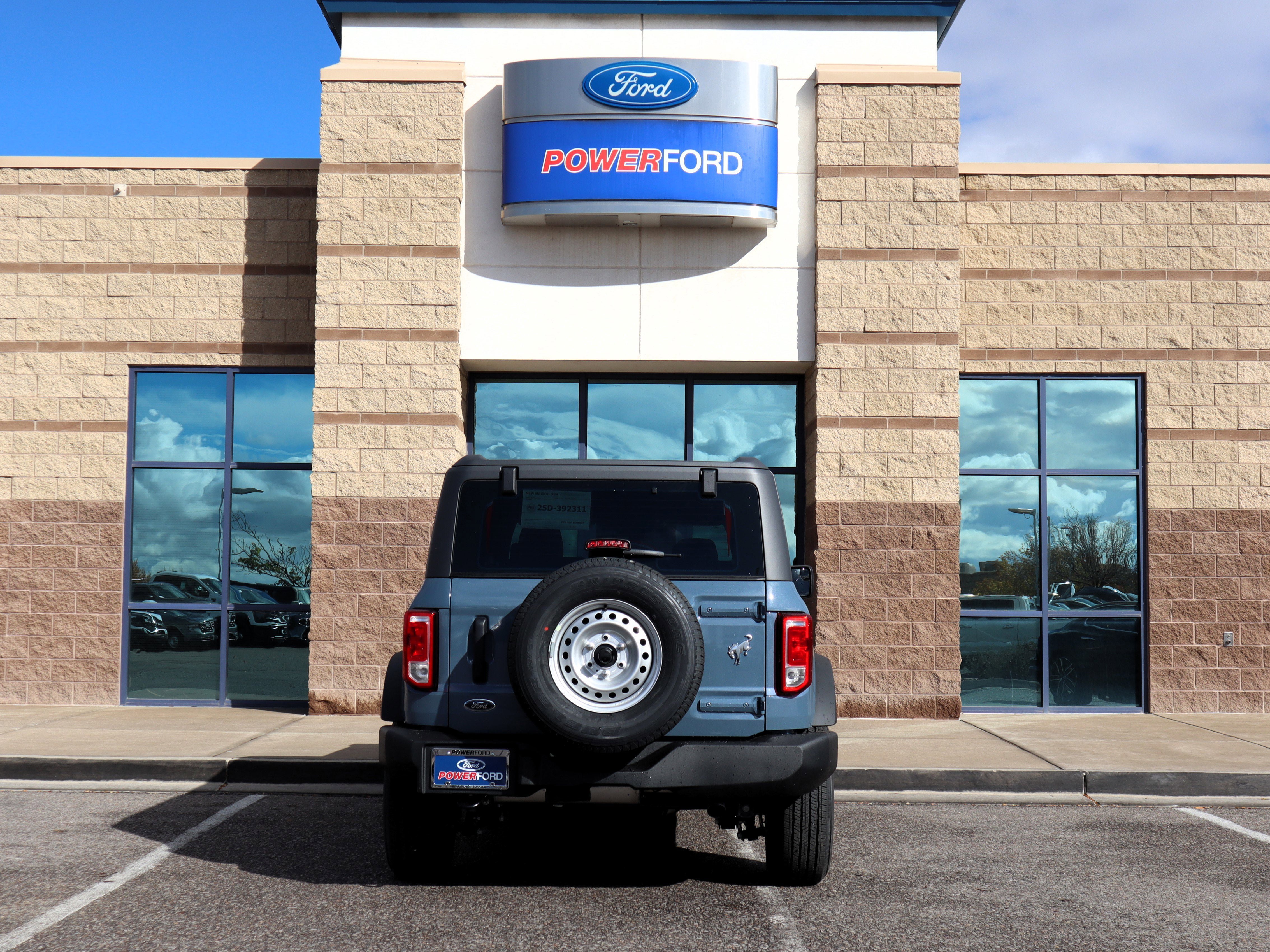 New 2025 Ford Bronco 4-Door AWD/4WD image 7