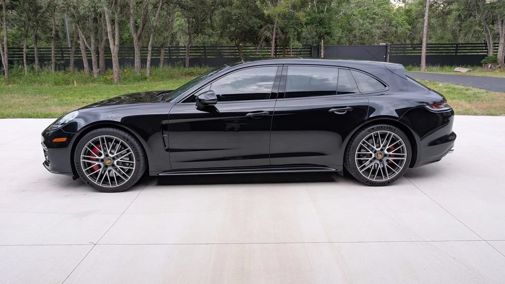 Used 2023 Porsche Panamera 4S AWD/4WD image 5