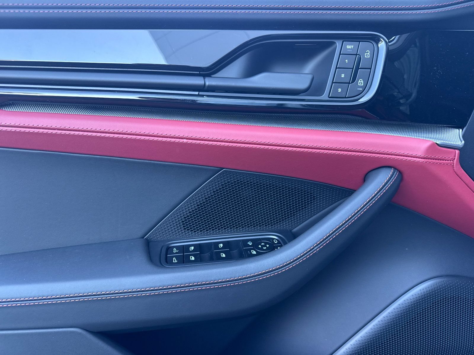 New 2026 Porsche Panamera 4 AWD/4WD image 12