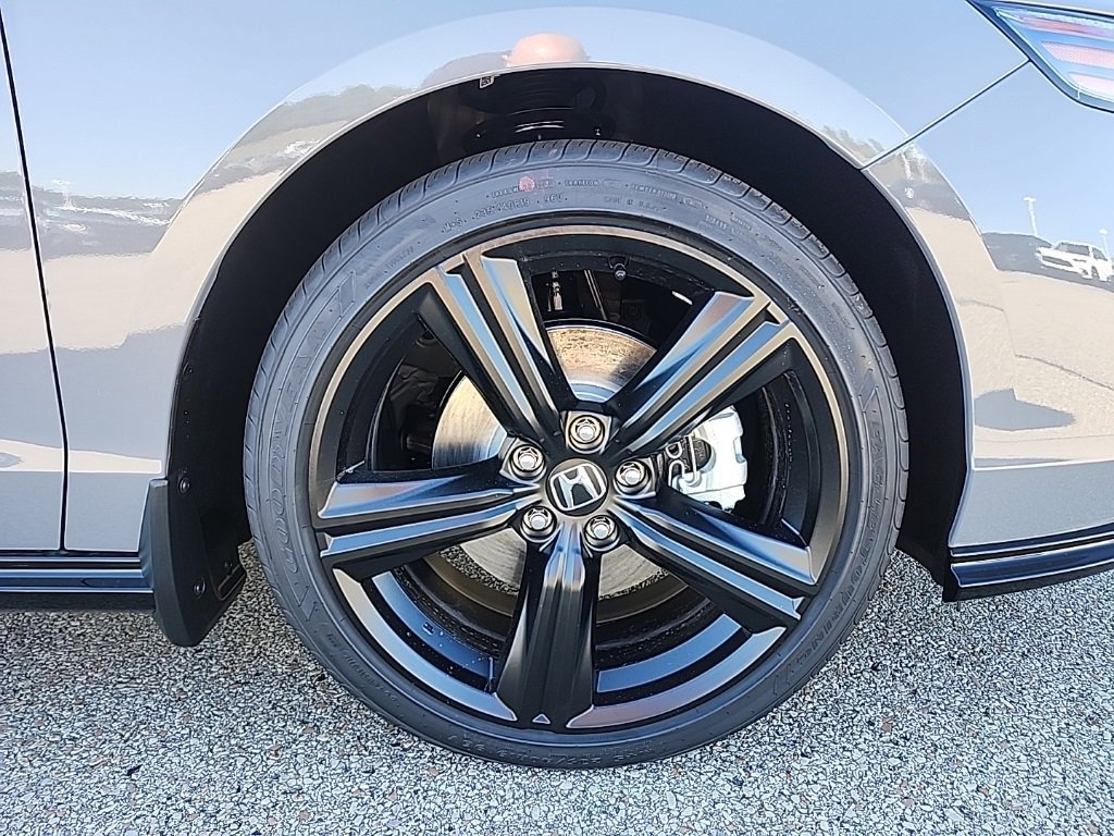 New 2025 Honda Accord Sport image 9