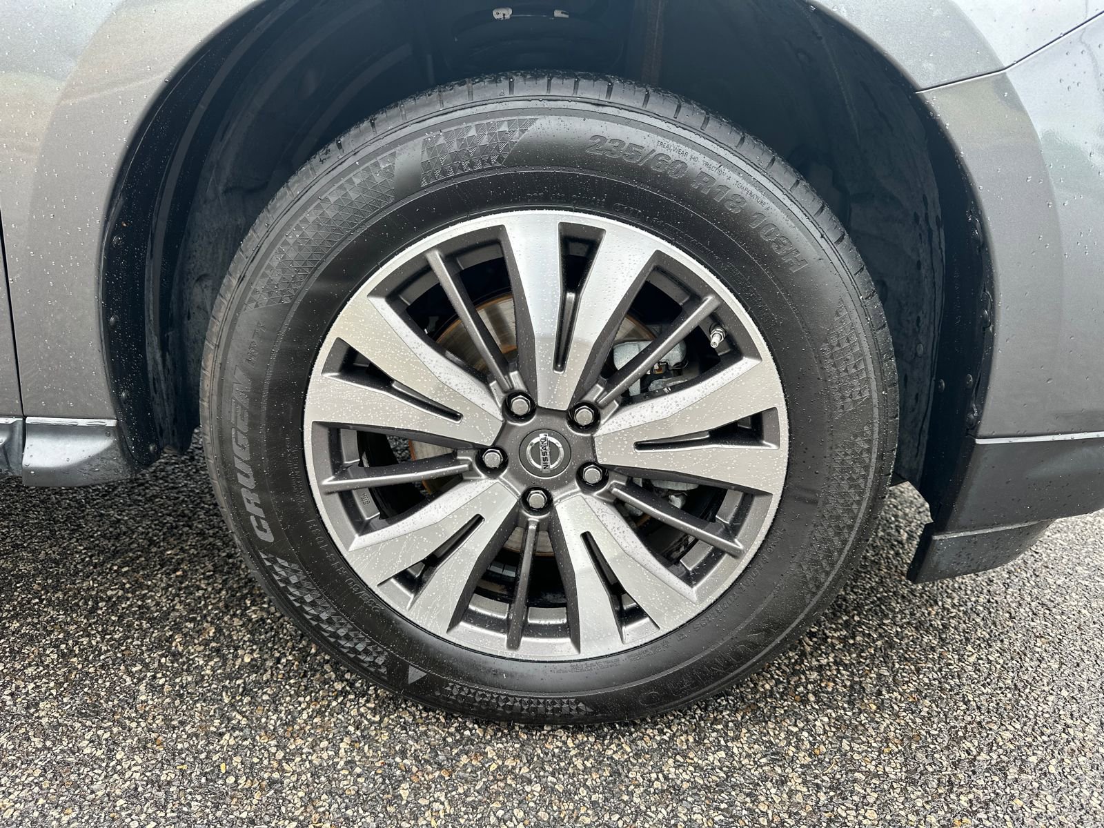 Used 2017 Nissan Pathfinder SL w/ SL Tech Package FWD image 10