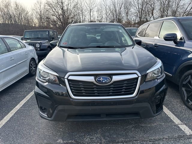 Used 2020 Subaru Forester Premium image 2