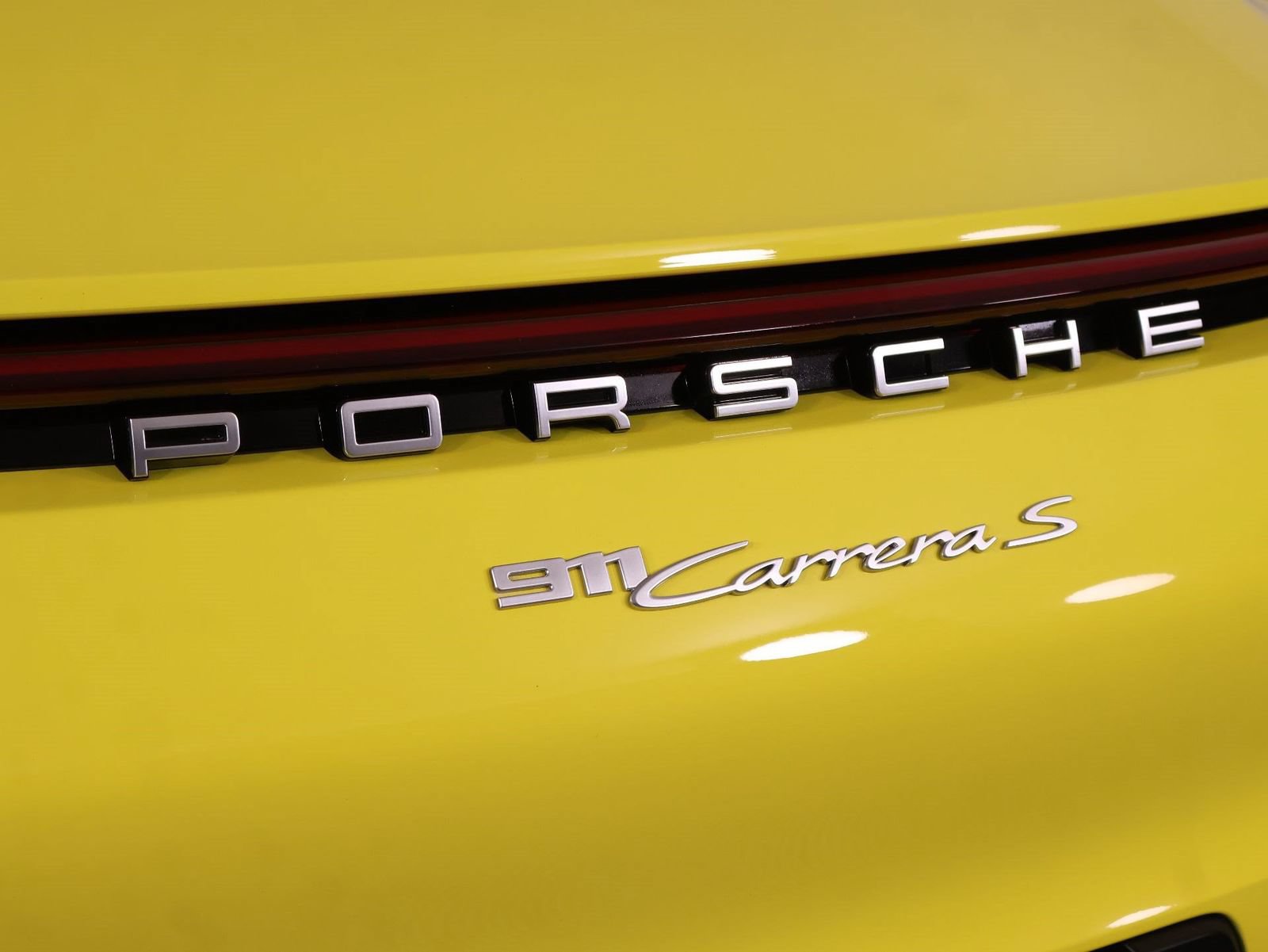 Certified 2020 Porsche 911 Carrera S RWD image 22