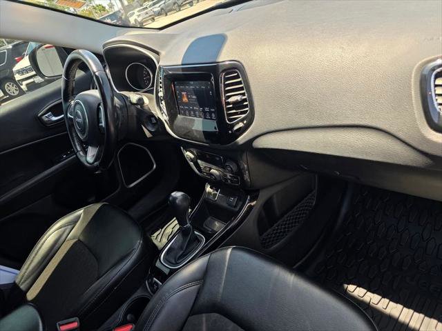 Certified 2020 Jeep Compass Latitude FWD image 22