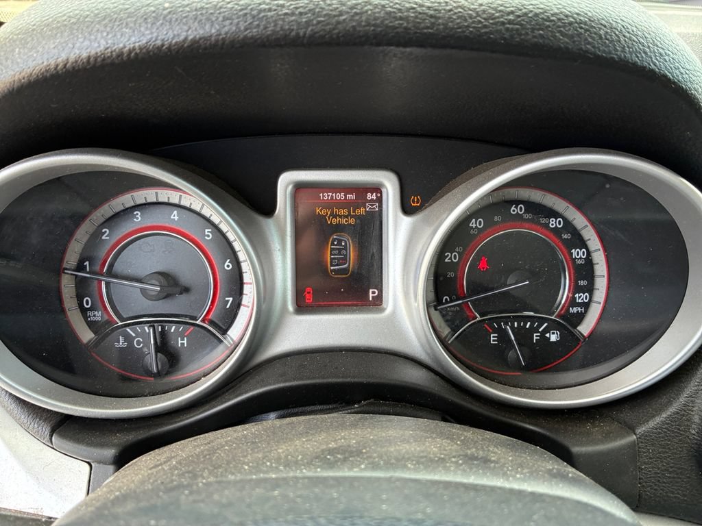 Used 2013 Dodge Journey SXT w/ Flexible Seating Group FWD image 22