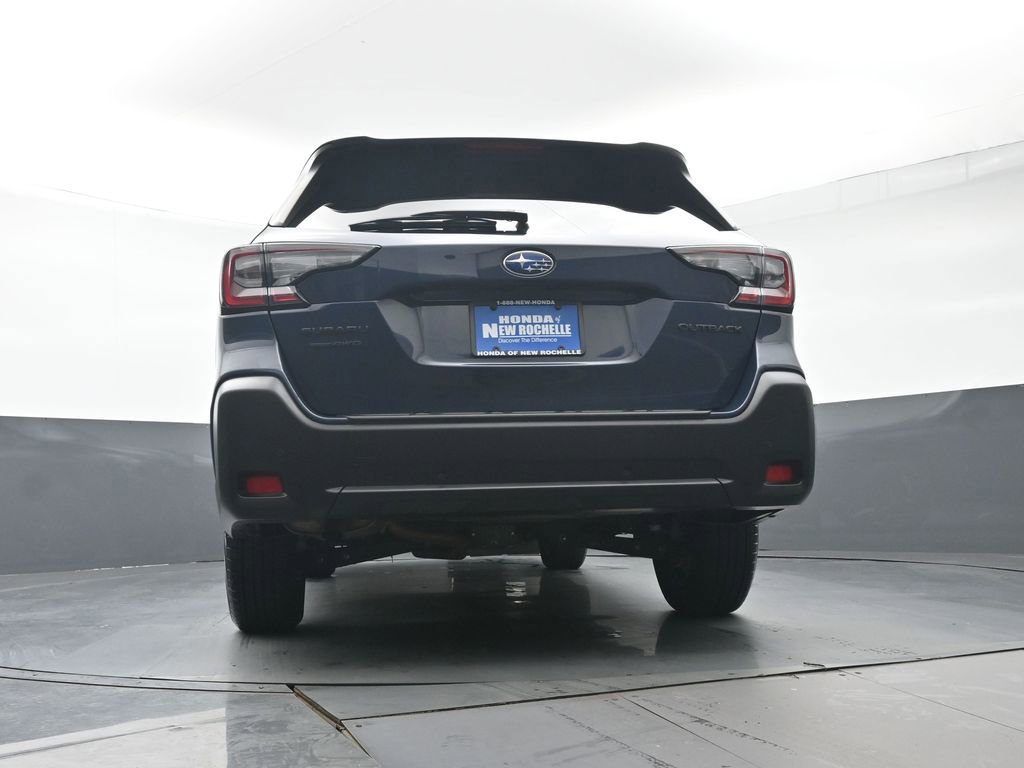 Used 2023 Subaru Outback Onyx Edition image 35