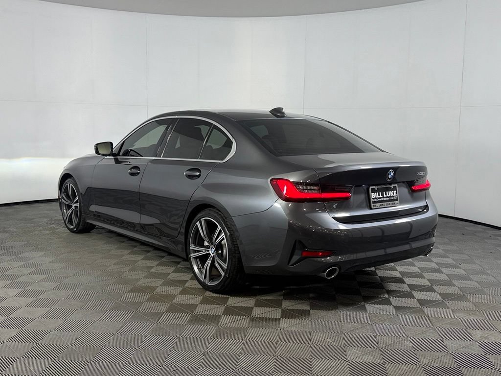 Used 2021 BMW 330i Sedan w/ Convenience Package RWD image 9