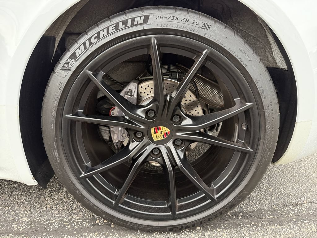 Used 2019 Porsche 718 Cayman RWD image 17