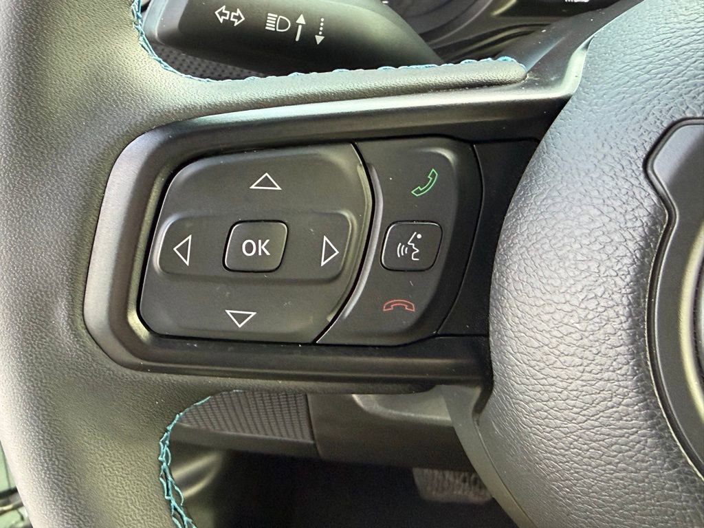 Certified 2025 Jeep Wrangler Unlimited Rubicon 4xe w/ Convenience Group image 23