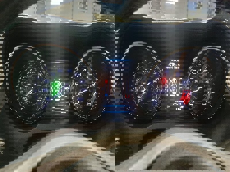 Used 2015 Jaguar F-TYPE Convertible image 18