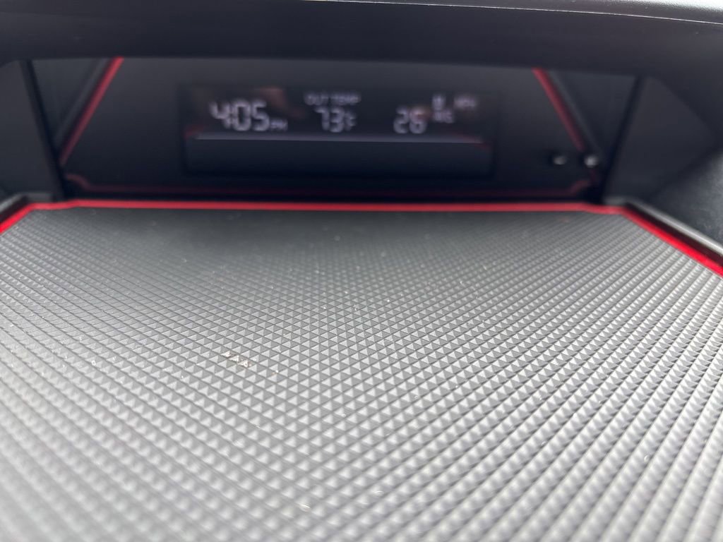 Used 2021 Subaru Crosstrek 2.0i Premium w/ Moonroof Package image 16