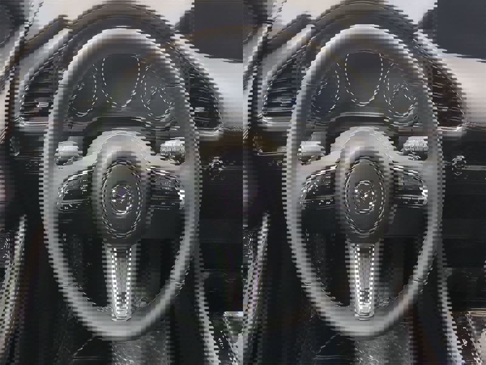 New 2025 MAZDA MAZDA3 Hatchback w/Premium Plus Pkg image 24