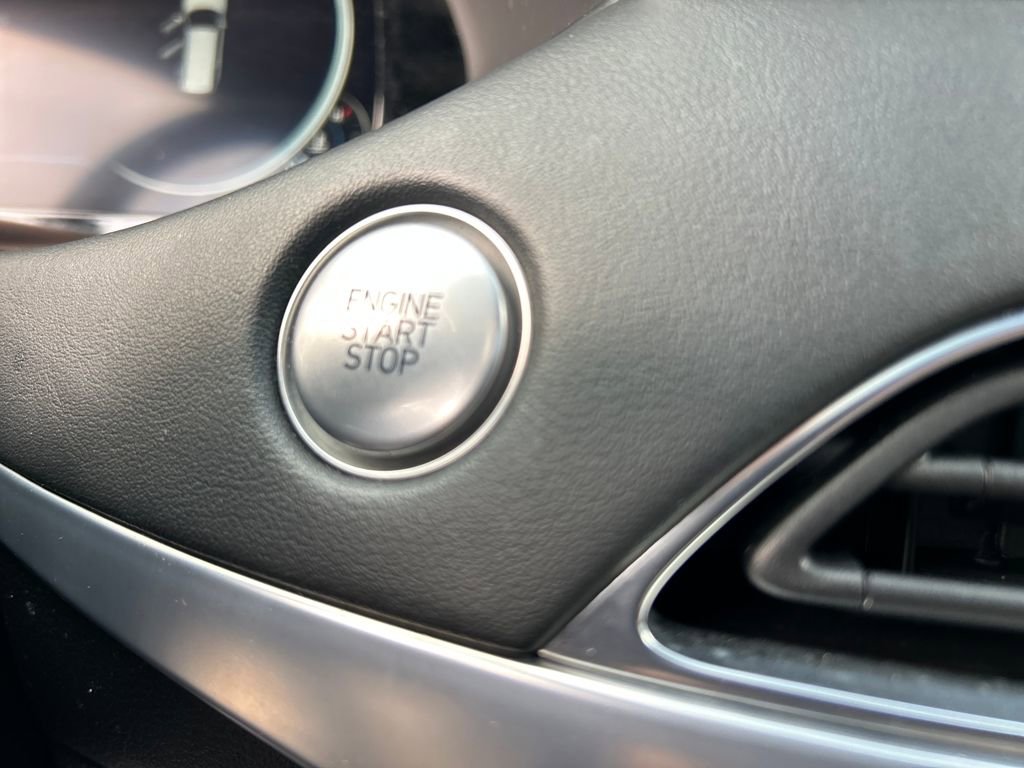 Used 2022 Hyundai Palisade Calligraphy image 30